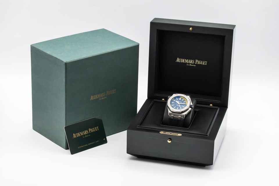 Audemars Piguet Royal Oak Offshore 15710ST.OO.A027CA.01 Image 7